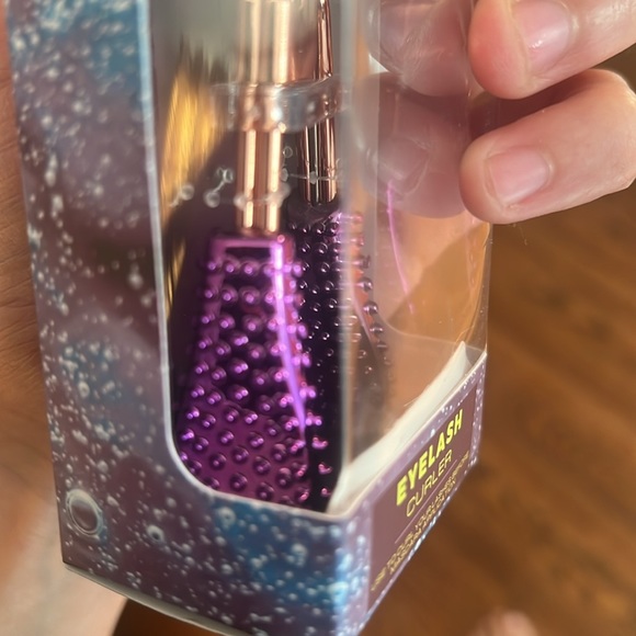 Eyelash curler new purple cute makeup tool - Picture 7 of 7